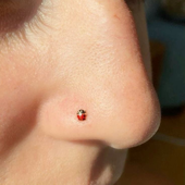 Avatar for helplessladybug