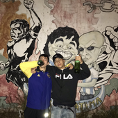 ‎