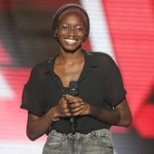 diapositive-5-sur-16-equipe-zazie-emmy-liyana-la-jeune-femme-que-zazie-veut-porter-jusqua-la-victoir_575753_.jpg