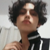 vitim flexing on instagram very hot