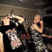 Surgeant Grind and Gore (growls)