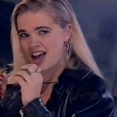 Lizzie Tear