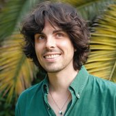 Elliot Roberts' Profile Picture