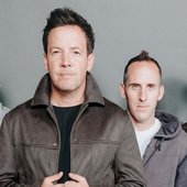 Simple Plan - 2022.jpg