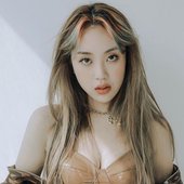 02.jpg