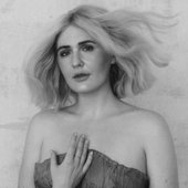 b&w