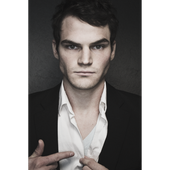 Julian Smith missing a button