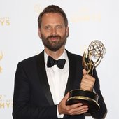 dustin-o-halloran-2015-creative-arts-emmy-awards-press-room-01.jpg