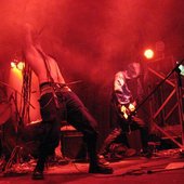 Alien Deviant Circus Live2
