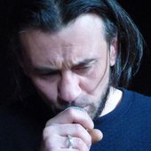 De-Leo-John-2-Sandra-Costantini.jpg