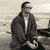 In The Closet: Behind The Scenes