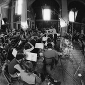 1980s - Christopher Hogwood conducts are recording in London_(c)Academy of Ancient Music_0.jpg