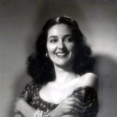 Stella Greka.jpg