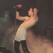 Perry Farrell, late 80s