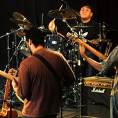 Muhammad AbdolQader AbouAmna, Azraq Samawy Drummer, Omar Abou Doma
