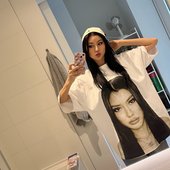 Cam Girl (Korean-American Electronic artist)