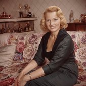 Joan Regan.jpg