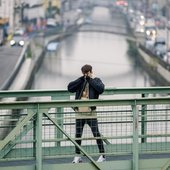 Close Listen 