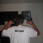 gelehaas-shirt.jpg