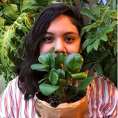 Ruth de las Plantas.jpg