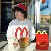 papichulo at mcdonalds