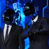 Daft-Punk-score-first-US-No-1-hit-of-their-career-with-The-Weeknds-Starboy.jpg