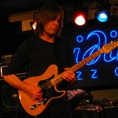 Mike Stern - 4 generations of miles @ iridium 12-23-09