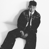 'WOOOF!' concept picture