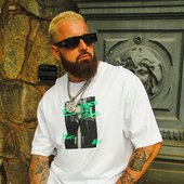 MãoLee2.jpg
