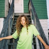 Nilüfer Yanya