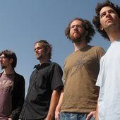 Samuel Huguenin (as, ss), Gabriel Zufferey (p), Gilles Dupuis (dr), Julien Neuman (b) 
