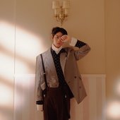 BAEJINYOUNG 1ST SINGLE ALBUM “끝을 받아들이기가 어려워“