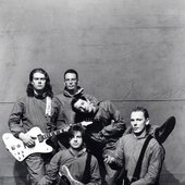 Jean-Paul Sartre Experience in 1992 as a five piece with Russell Baillie at right-rear.