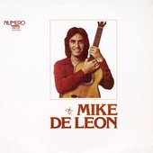 Mike De León