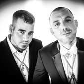 avatars-000272552683-m1qut2-t500x500.jpg