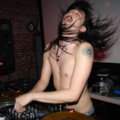 SteveAokiDimMak さんのアバター