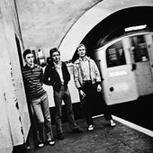 12/09/1978 by Martyn Goddard