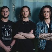 Alien Weaponry