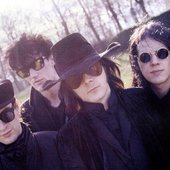 5e0173091362b857dd4f71938475d387-the-sisters-of-mercy-andrew-eldritch-e1533725423764.jpg