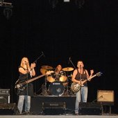 Hard Rock Live