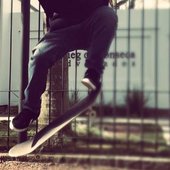 DOM - Skateboarding