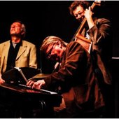 Jos Van Beest Trio.jpg