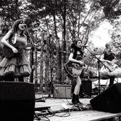 livedarlins
