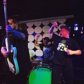 Clash Bar