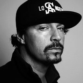 DJ Muggs