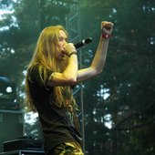 Mantas (Guitar, vocal)