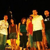 javi con su gran grupo hou yeaaaa !!