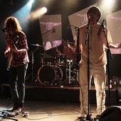 0004399277_10.jpg