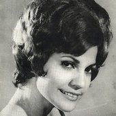 Mirla Castellanos.jpg