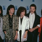 Starship Grammy.jpg